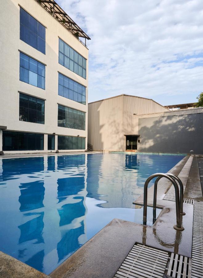 Vihang'S Palm Club - Vaccinated Team Thane Exterior photo
